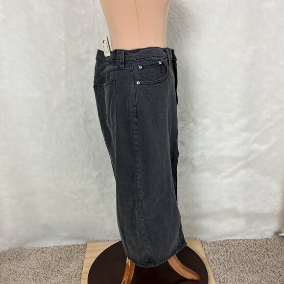 Abercrombie & Fitch Black High Rise Front Split Denim Midi Skirt NWT 30 10 - Picture 4 of 7